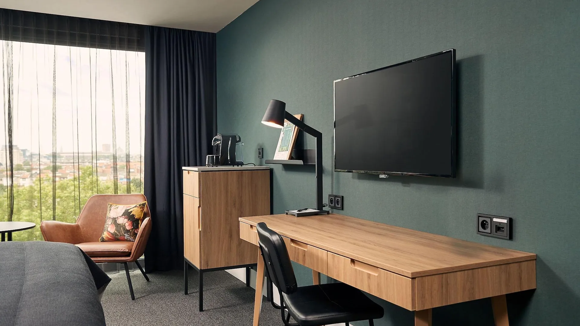 Van Der Valk Hotel Antwerpen 4*, Αμβέρσα